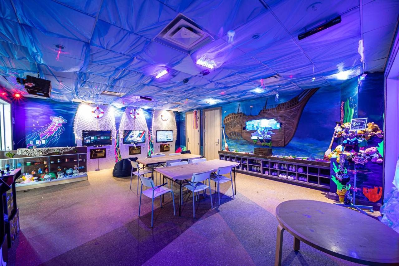 Brilliant Home Near Disney World With Foosball Table By Rentyl - 7707B أورلاندو المظهر الخارجي الصورة